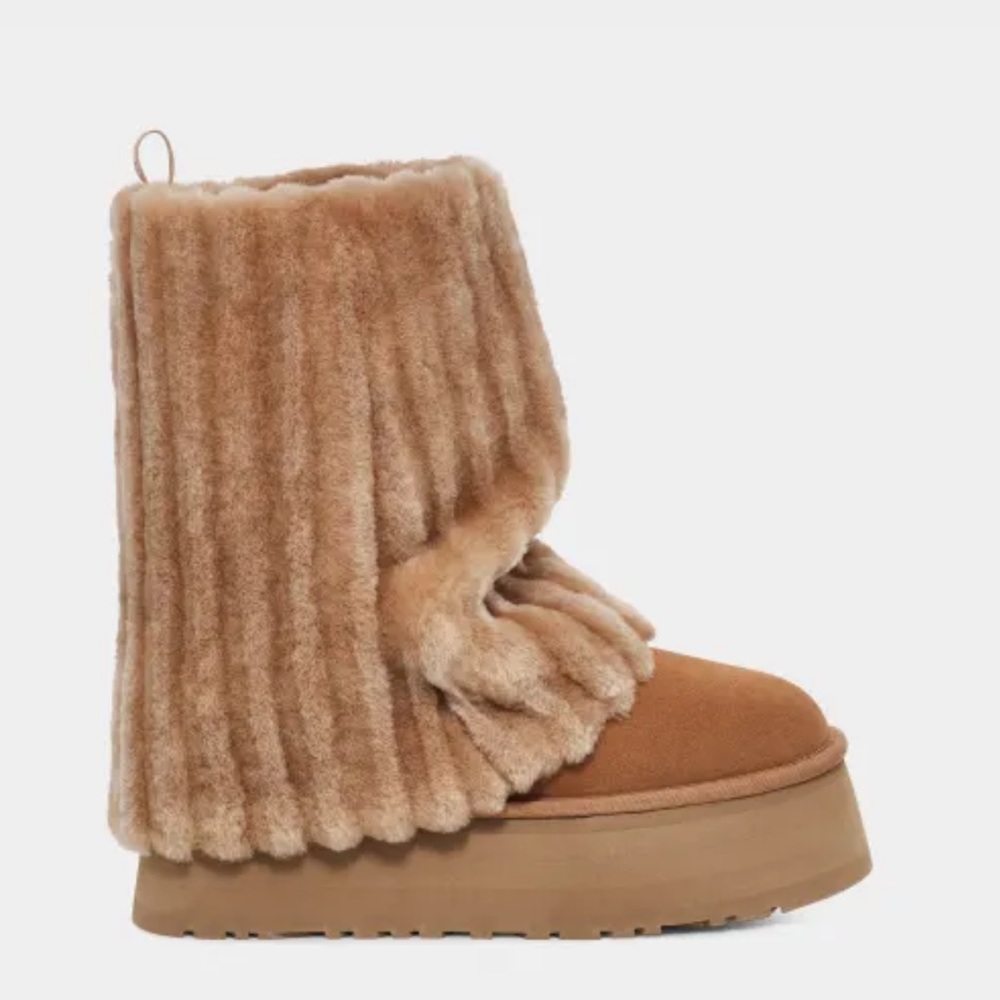UGG Classic Short Sherpa Corduroy Platform Boot aka Churro UGGs 💗